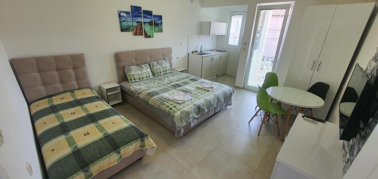 Antonio Apartments オフリド エクステリア 写真