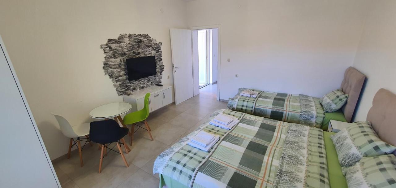 Antonio Apartments オフリド エクステリア 写真